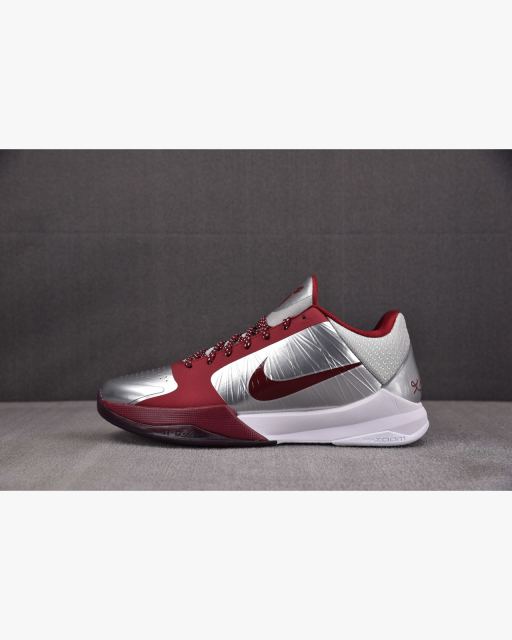Nike Kobe 5 Protro Lower Merion Aces Away 메탈릭실버레드 IM0557-001 대표 미리보기