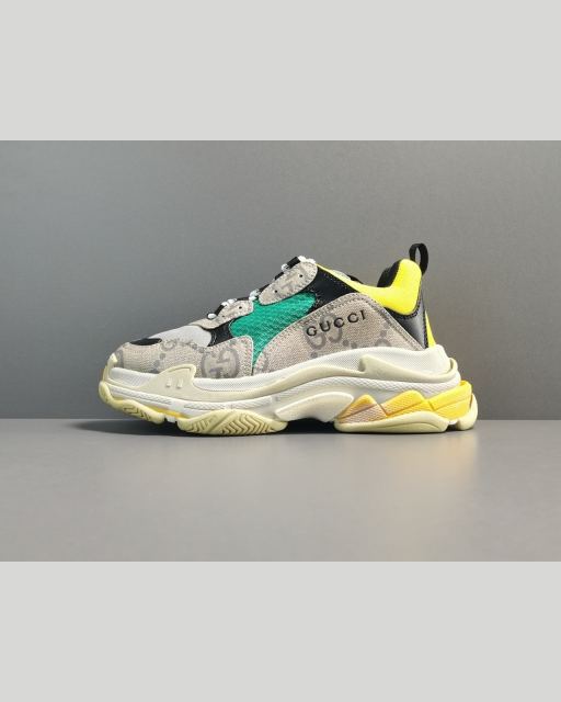 GUCCI x Balenciaga Triple-S 베이지 대표 미리보기