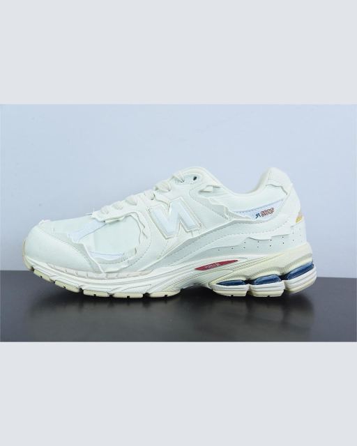 NEW BALANCE 2002 R 화이트 대표 미리보기