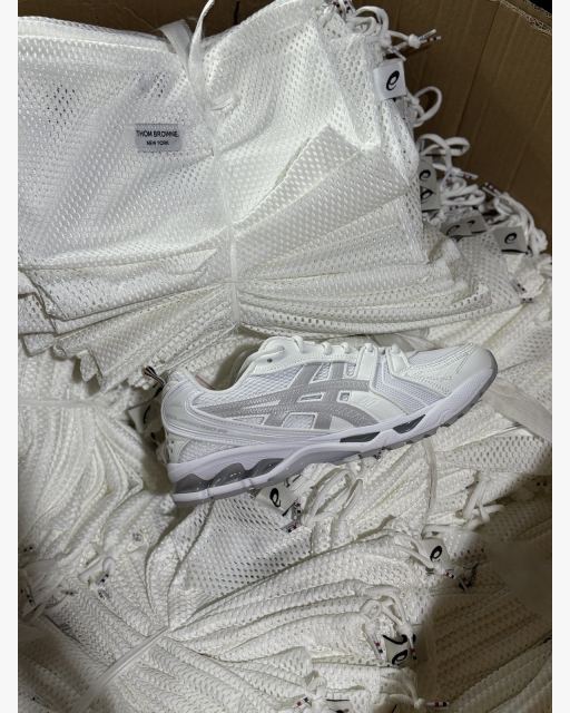 asics THOM BROWNE GEL-Kayano 14 화이트 대표 미리보기