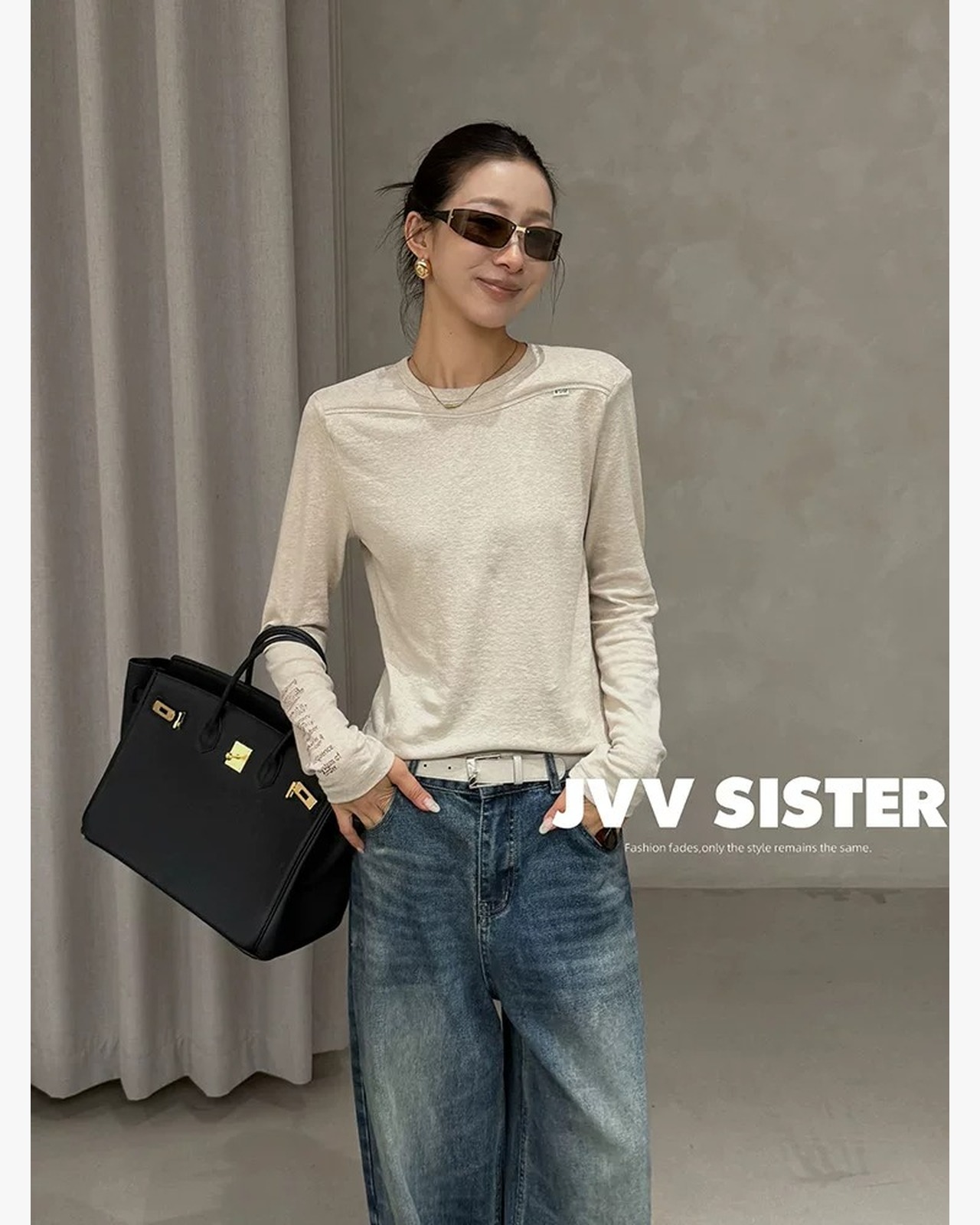 심플 어깨 패널 라운드넥 긴팔 티셔츠